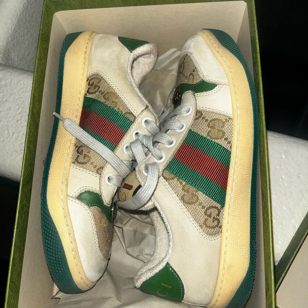 Boys Gucci sneakers